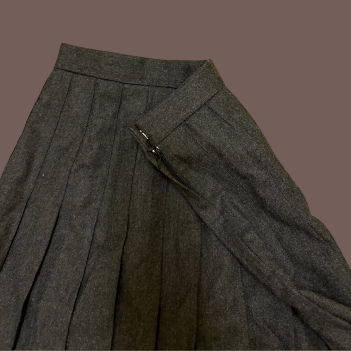 Vintage Talbots Wool Pleated Midi Skirt – 70s Dark Academia