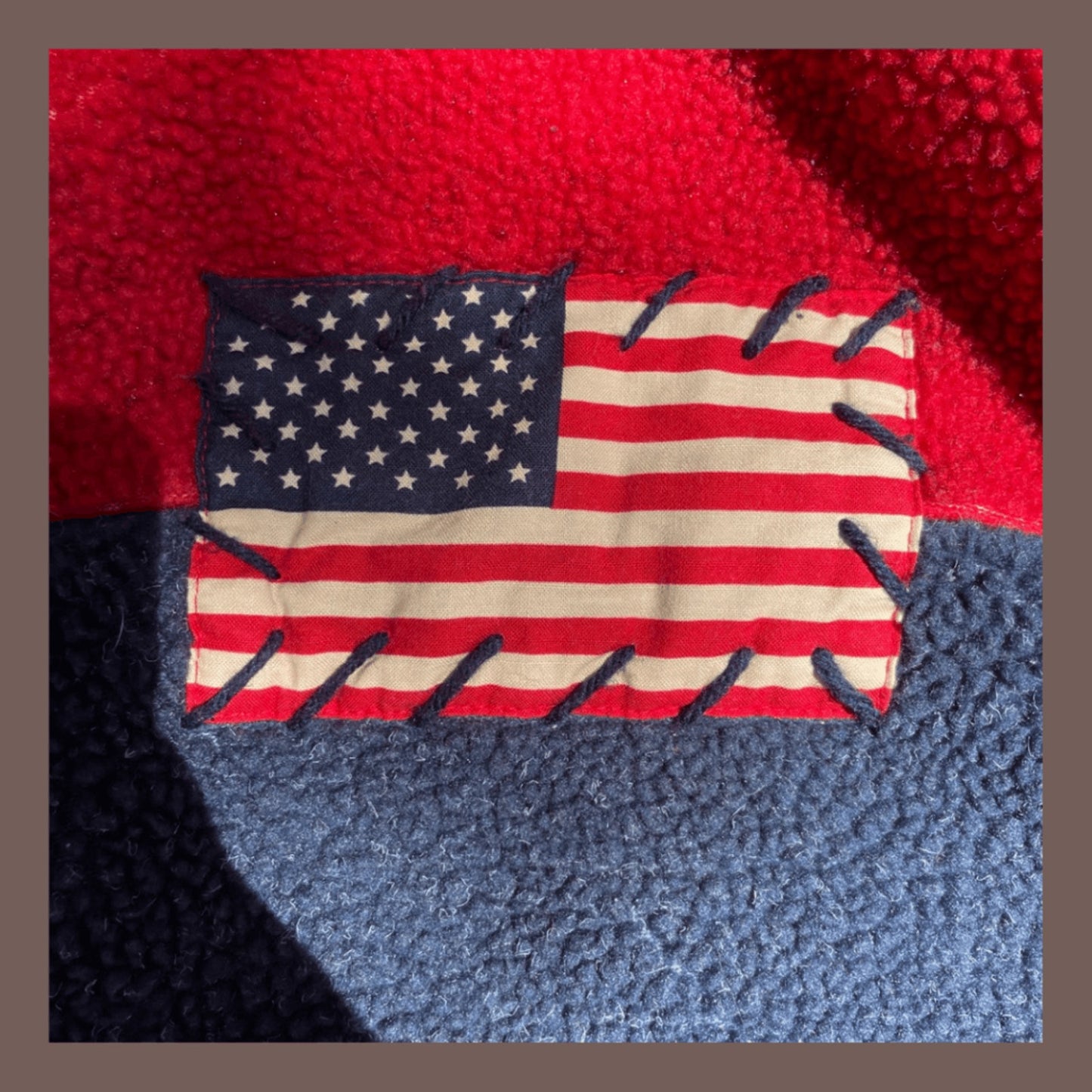 Retro Real Comfort American Flag Fleece Pullover – 90s Heritage Style