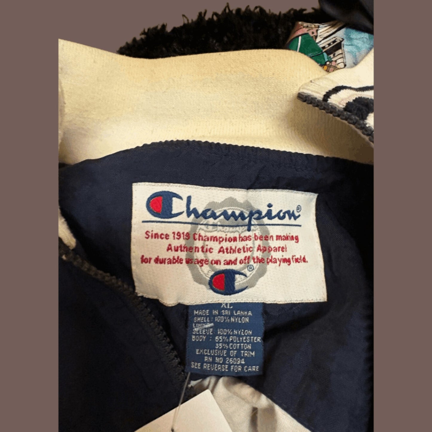 Vintage Champion Half-Zip Pullover – 90s Streetwear Revival