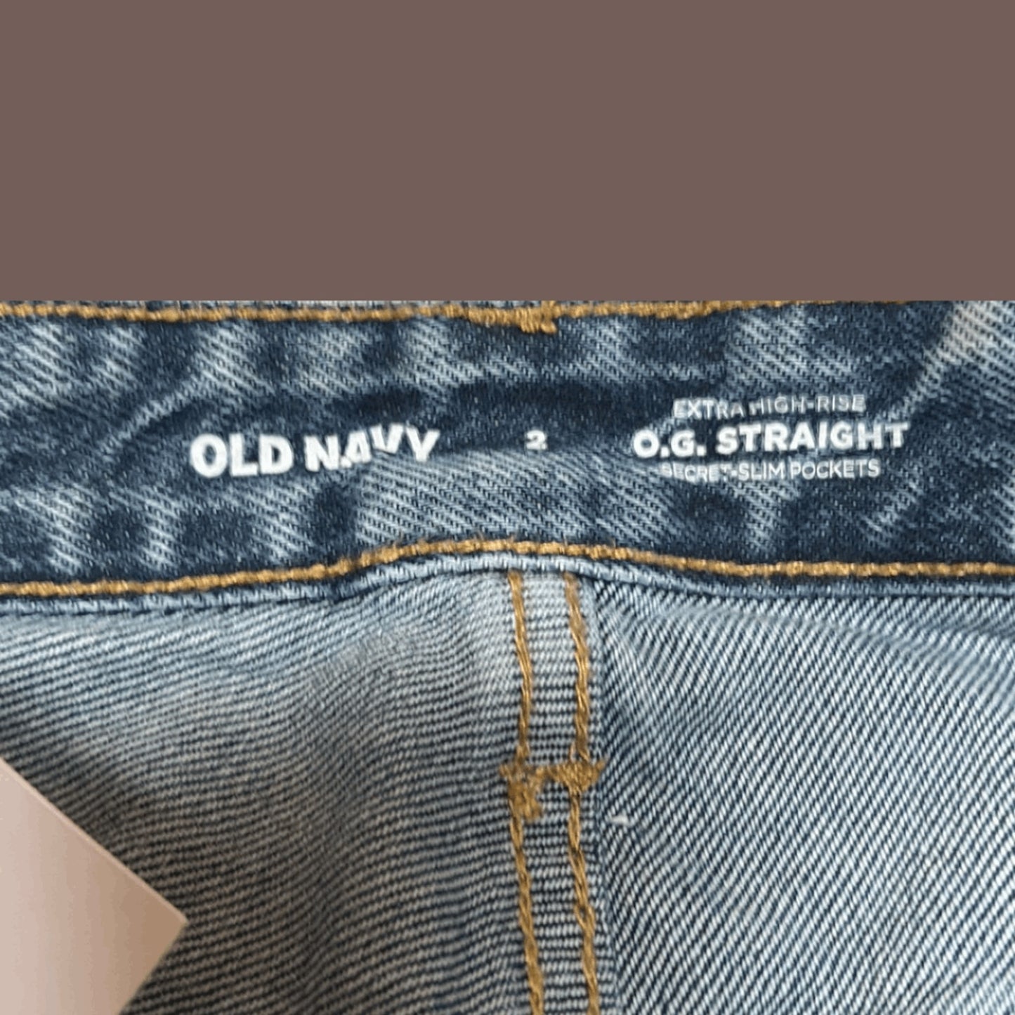 Old Navy Extra High-Rise Straight Jeans – Light Wash Distressed