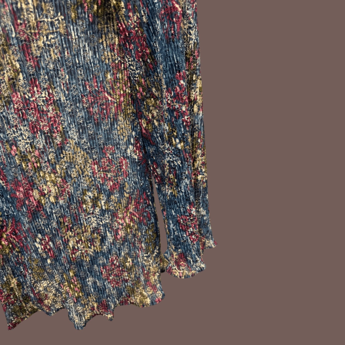 Vintage Pleated Knit Floral Cover-Up – 1950s Boho Layering Piece