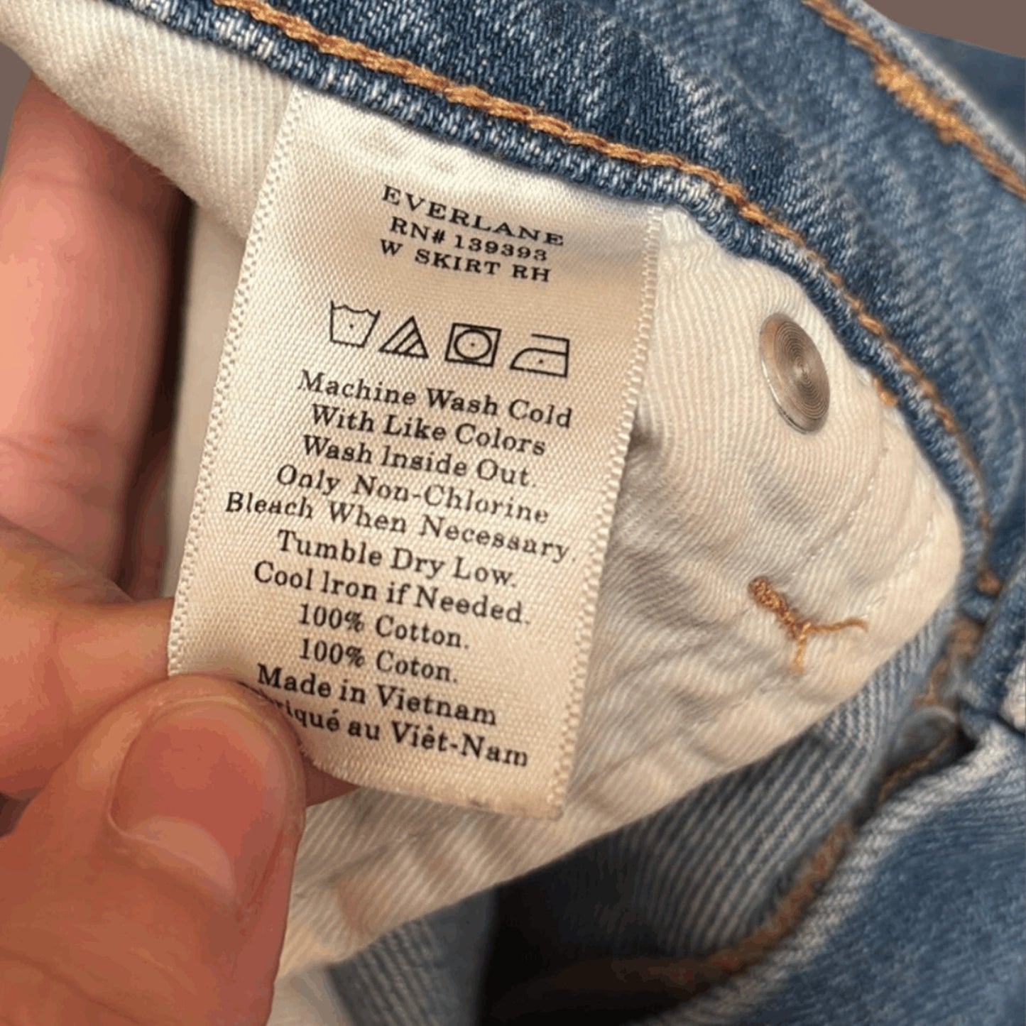 Everlane Light Wash Denim Mini Skirt – Size 12