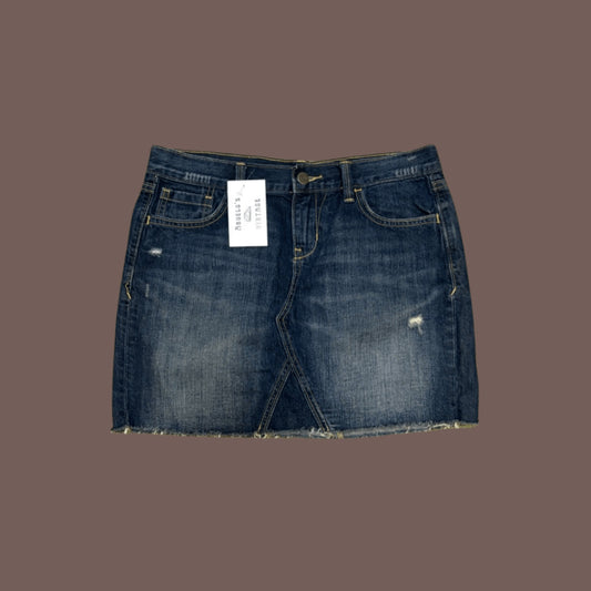 Vintage Old Navy Distressed Denim Mini Skirt – Y2K Mall Era