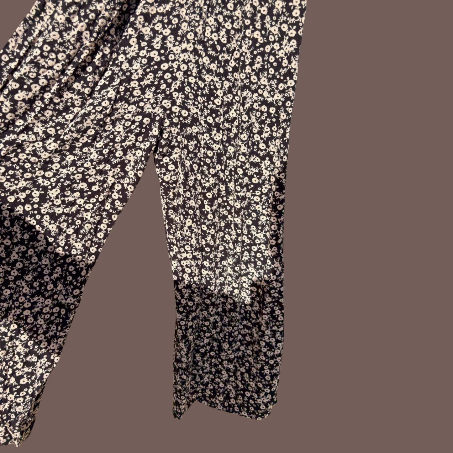 Free People Cropped Floral Jumpsuit – Soft Grunge Summer Edit