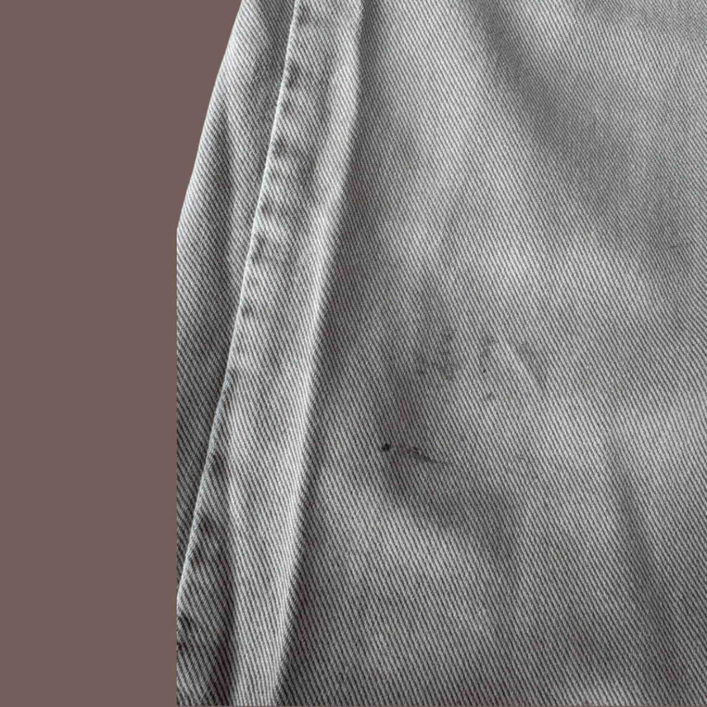 Vintage Levi’s 550 Beige Relaxed Jeans – 90s USA Made