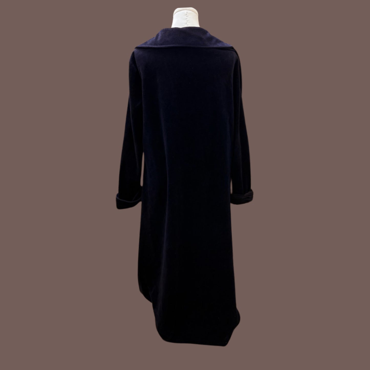 Vintage Christian Dior Velour Robe – 70s Luxury Loungewear