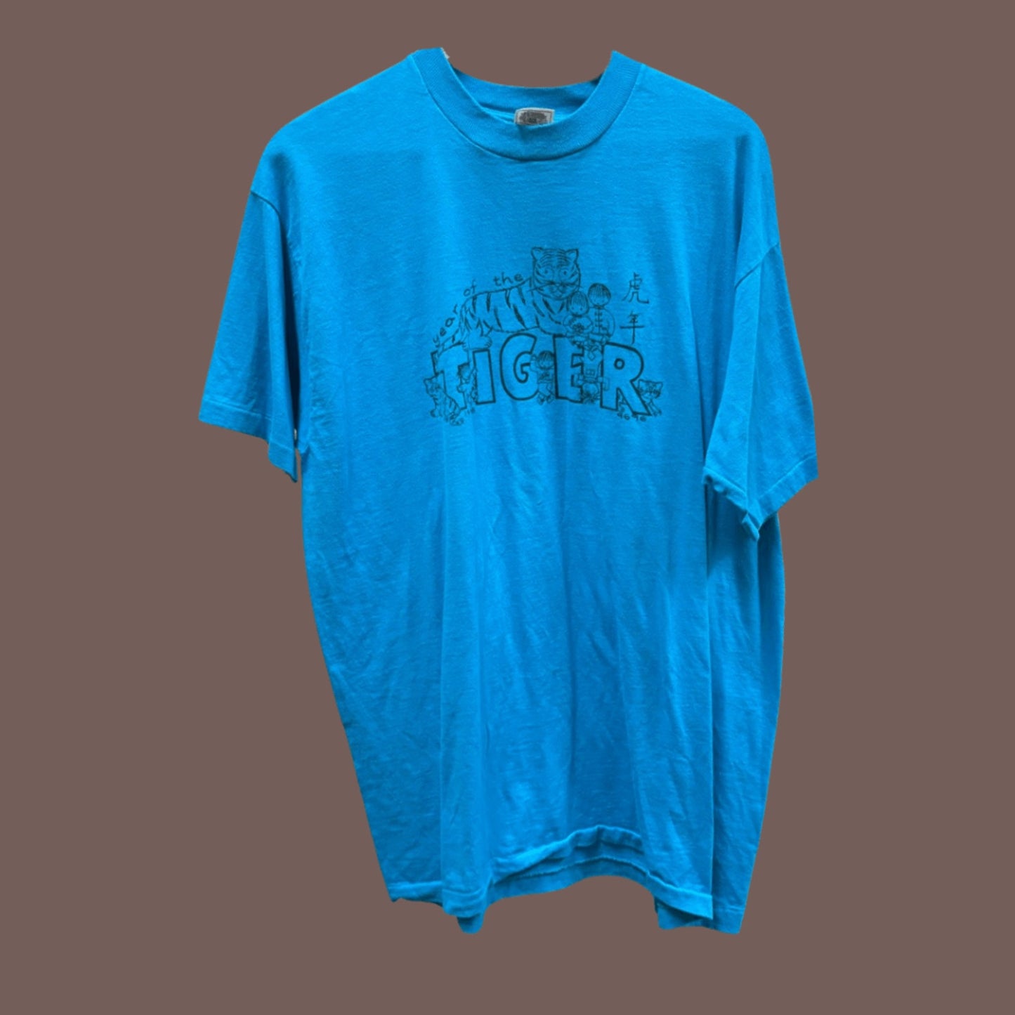 Vintage Fruit of the Loom “Year of the Tiger” Tee – 90s Zodiac Streetwear