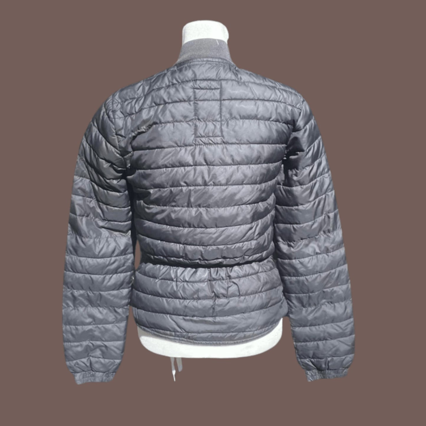 Vintage Gap Black Puffer Jacket – Minimal Winter Essential