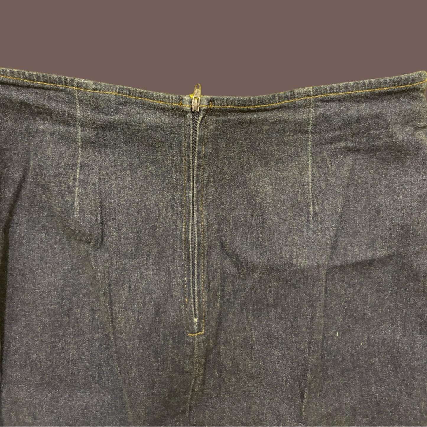 Vintage VENUS Denim Midi Skirt – 90s Minimalist Americana