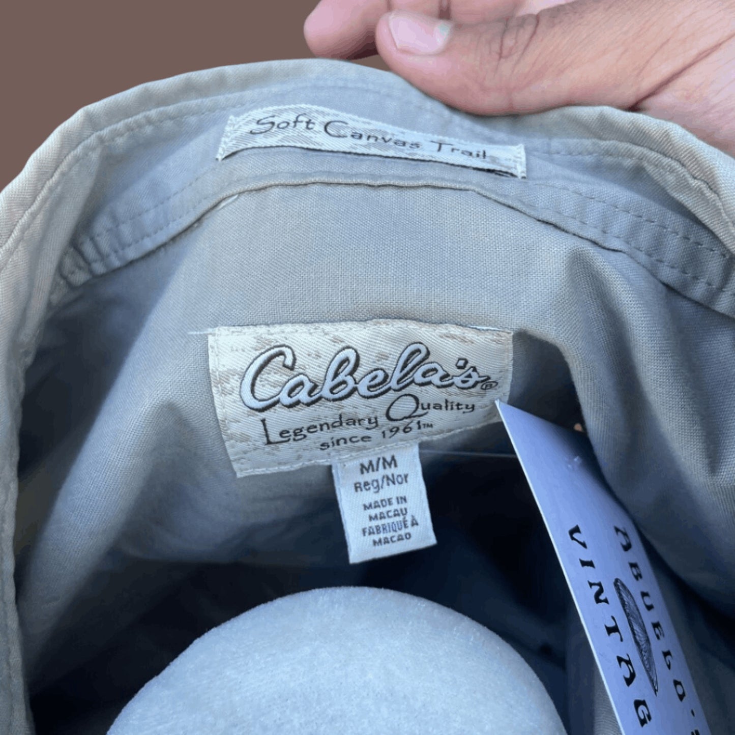 Vintage Cabela’s Khaki Cotton Shirt – Classic Outdoor Essential