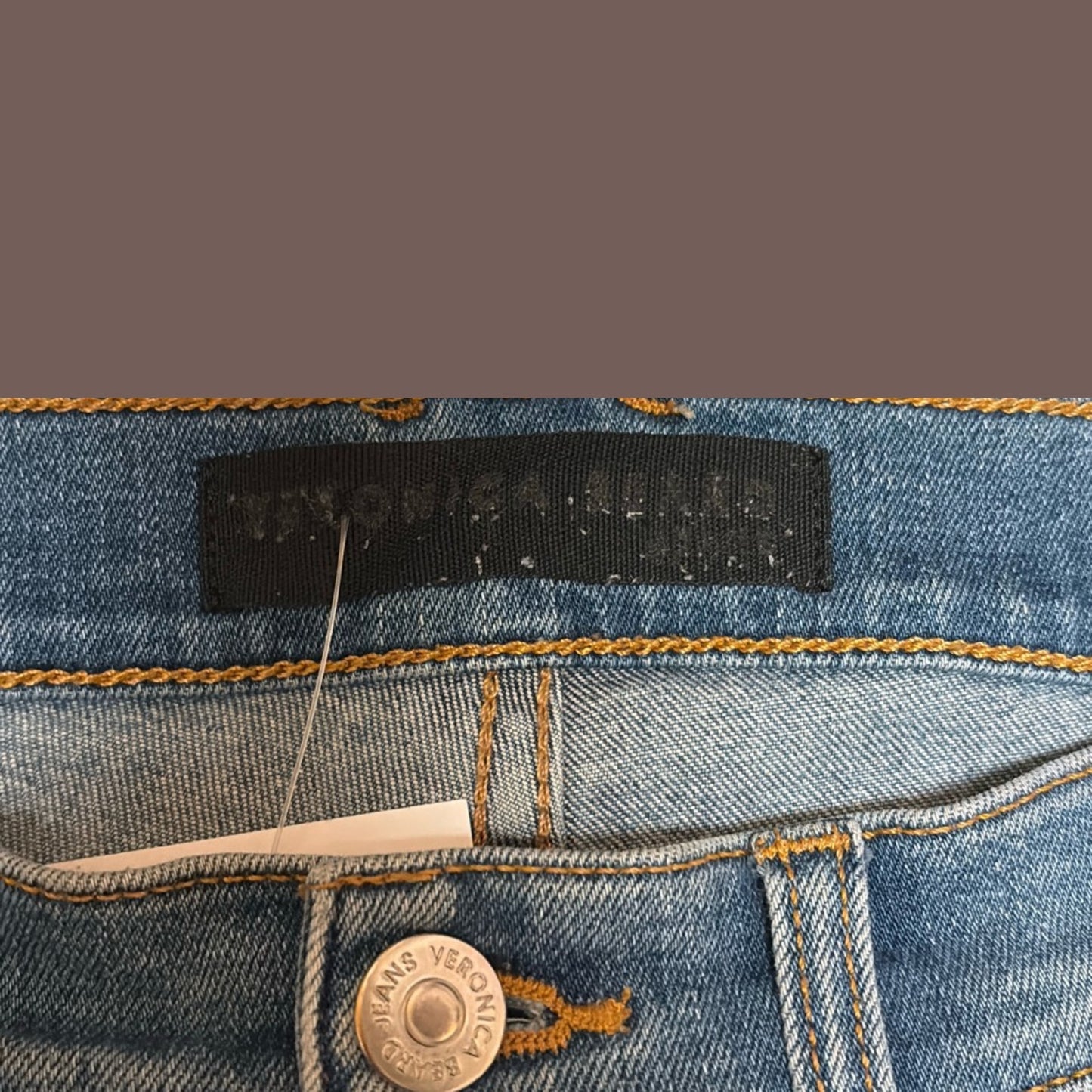 Veronica Beard Carolyn Baby Boot Jeans – High Rise Beach Wash Denim