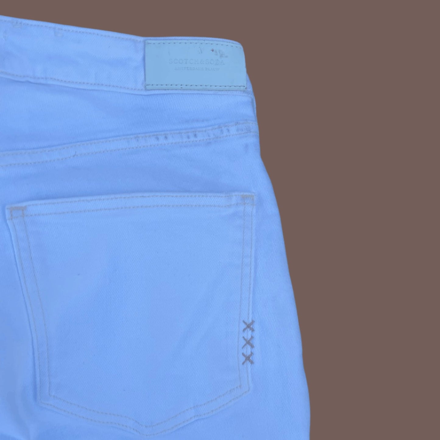 Scotch & Soda Cropped Jeans – White Mid‑Rise Minimal