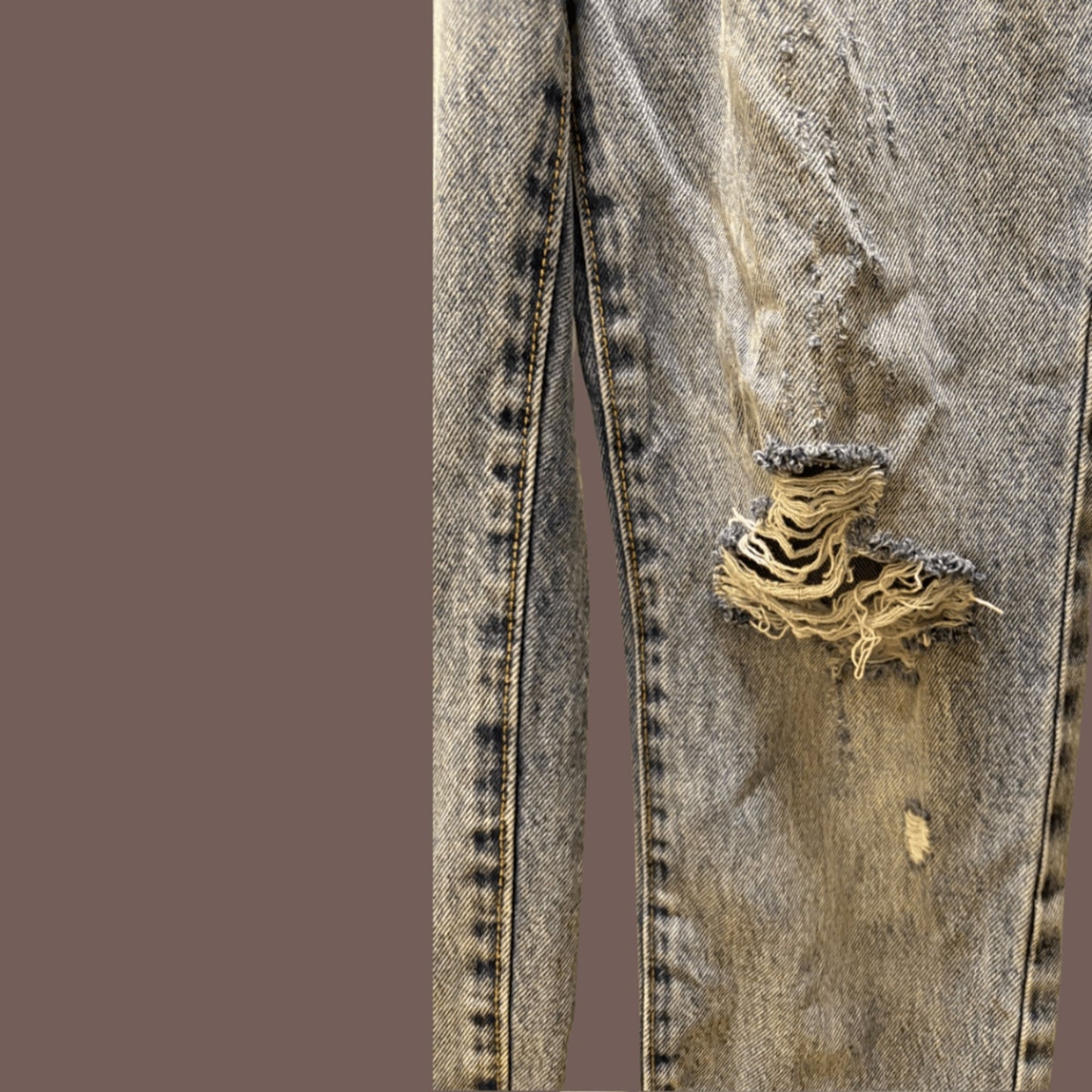 Old Navy Extra High-Rise Straight Jeans – Light Wash Distressed