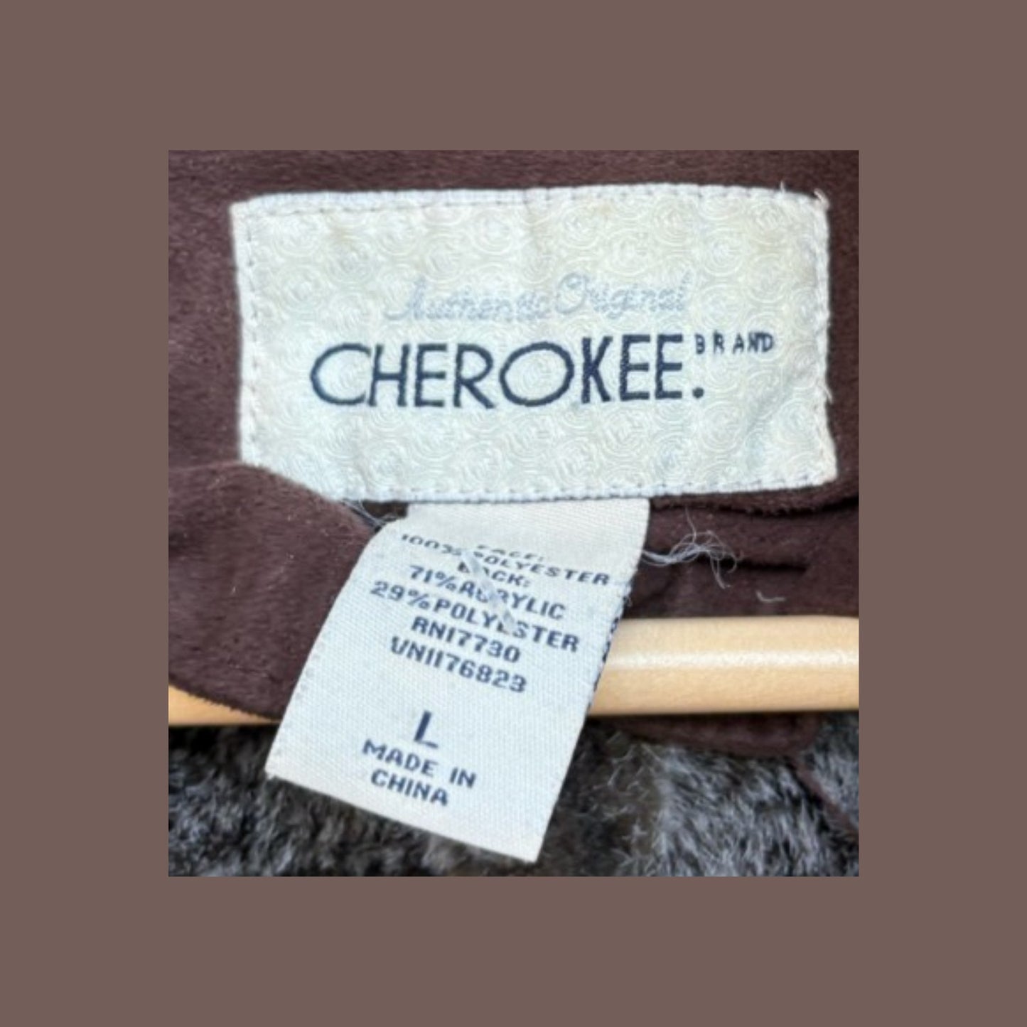 Vintage Cherokee Faux Shearling Coat – 90s Winter Staple