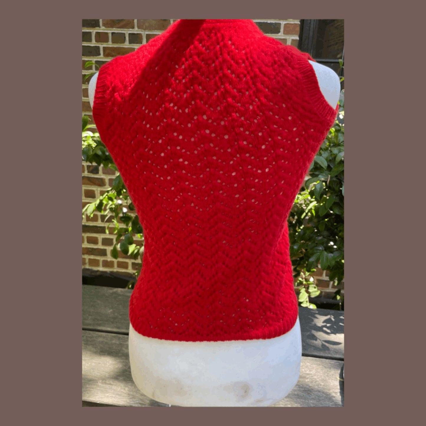 Vintage Handmade Red Knit Sleeveless Vest – 90s Boxy Fit