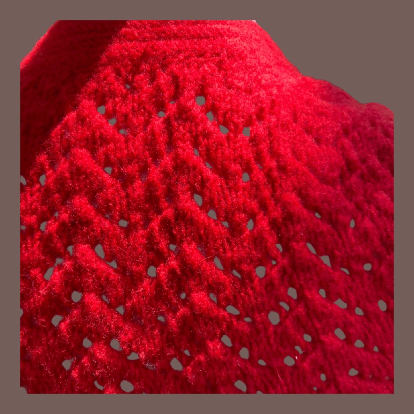 Vintage Handmade Red Knit Sleeveless Vest – 90s Boxy Fit