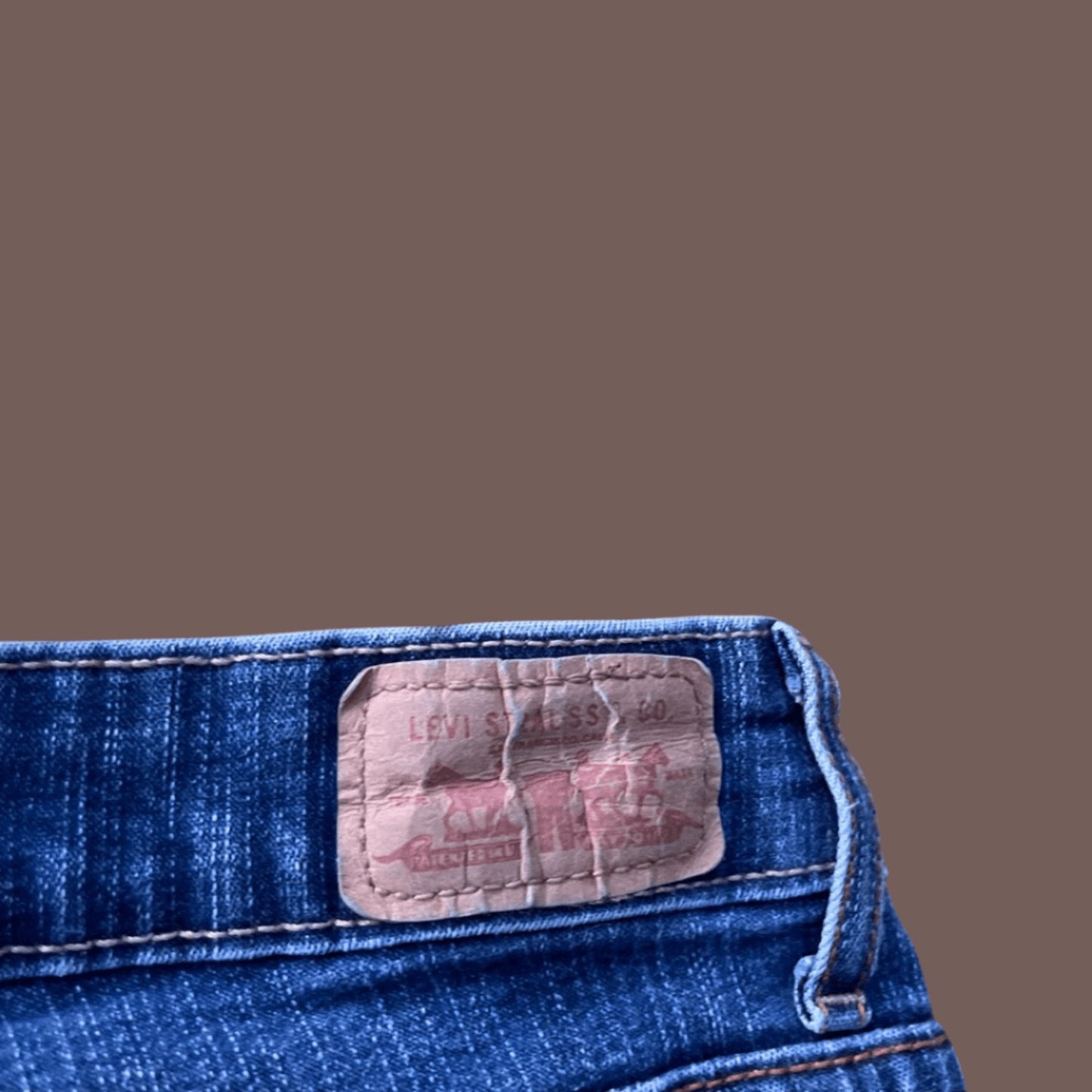 Vintage Levi’s 512 Bootcut Jeans – Y2K Shaping Fit Denim