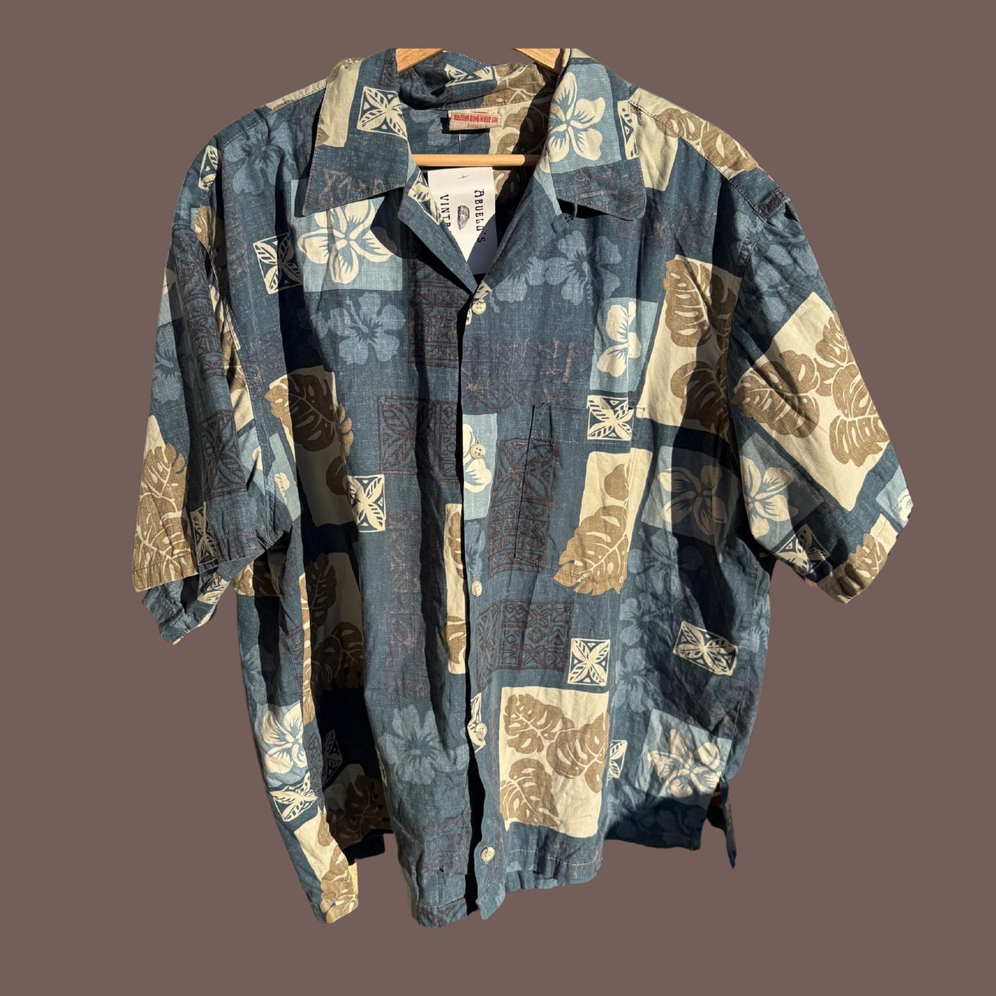 Vintage Go Barefoot Hawaiian Shirt – Tropical Resortwear